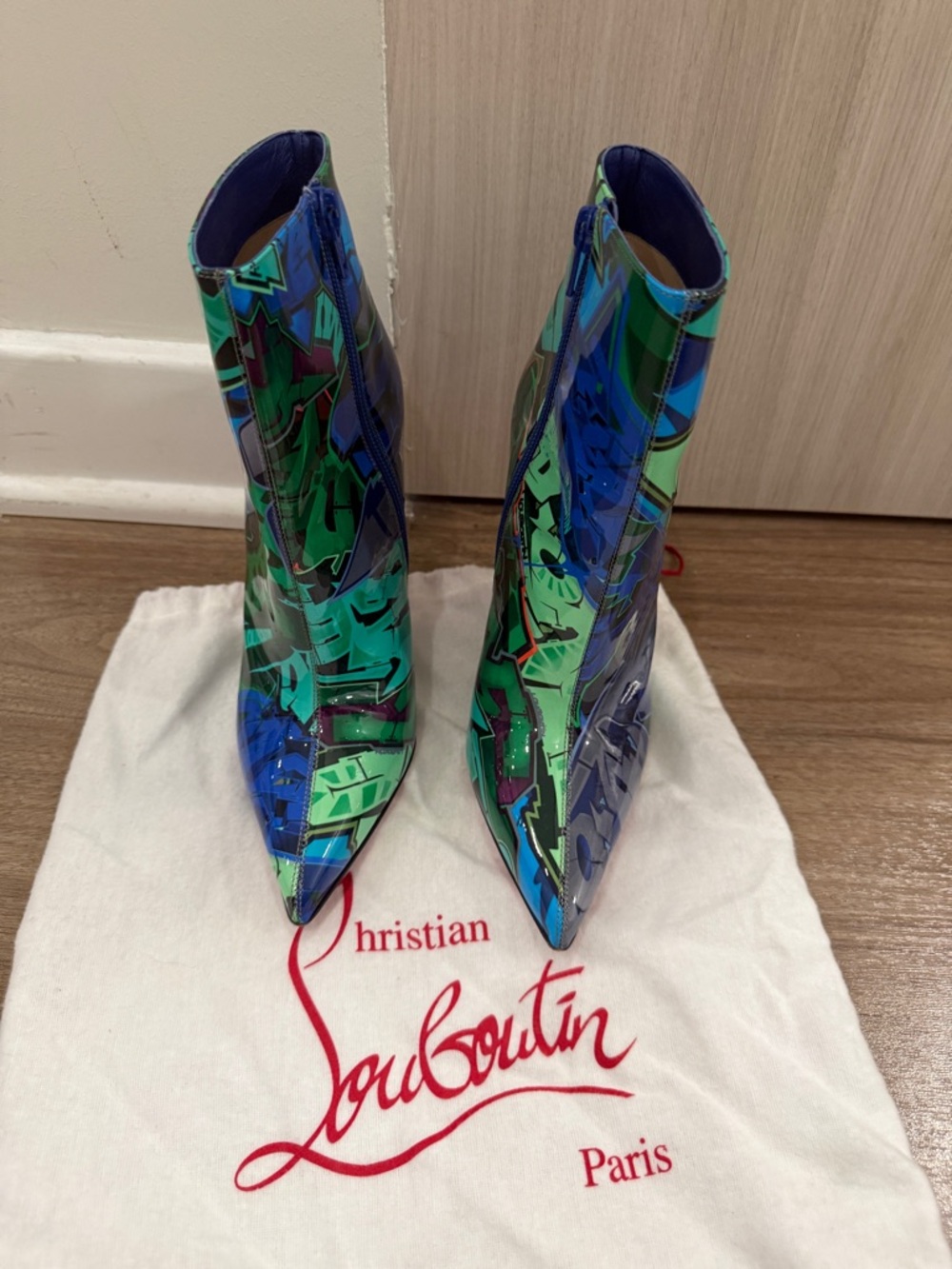 Christian Louboutin Blue & Green SO KATE metro graffiti - 36.5